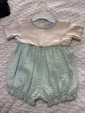 Vintage 80’s Cream & Mint Baby Bubble Romper with Pink Bow Accents